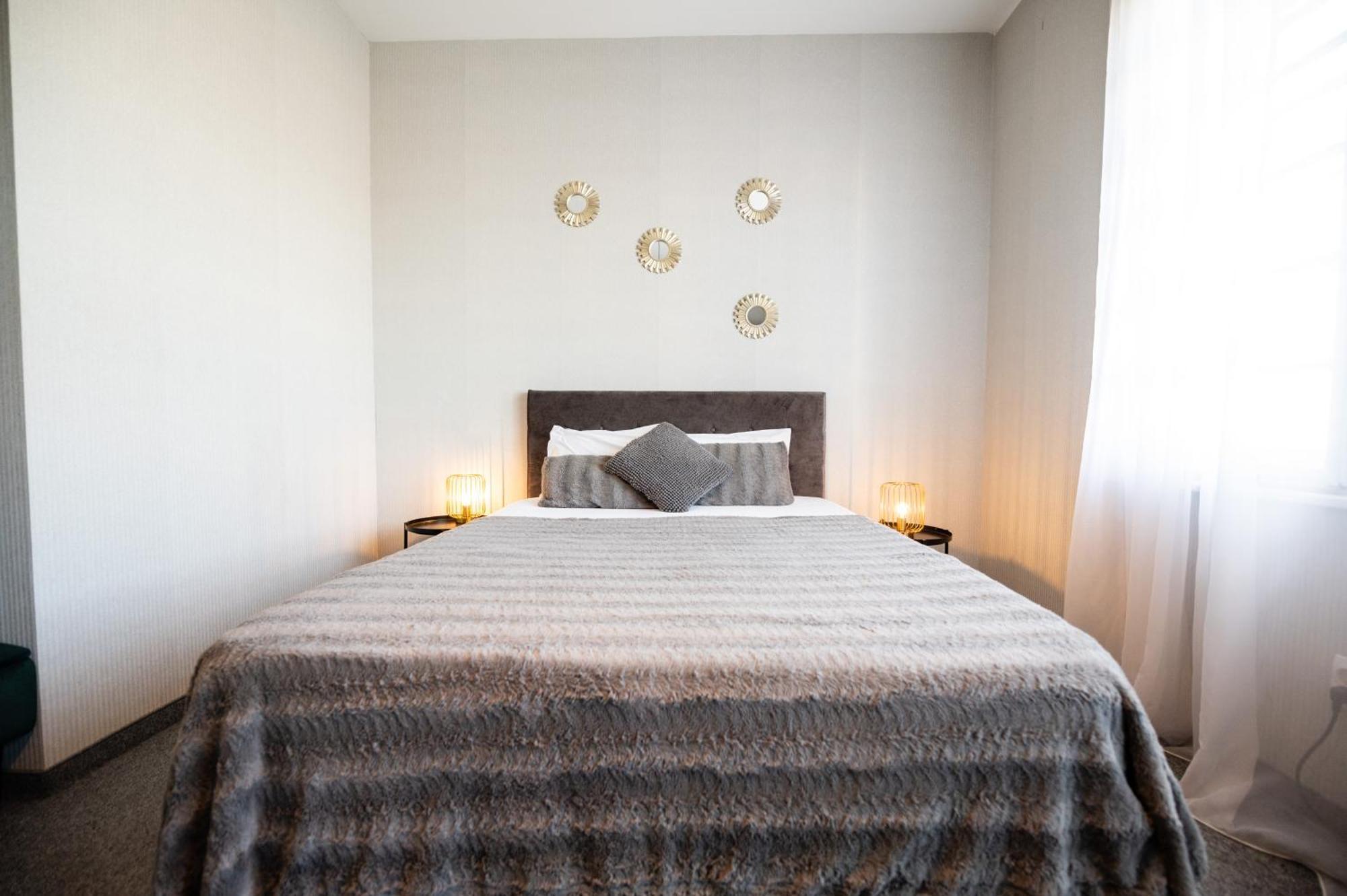Central Square Apartments เบลเกรด ภายนอก รูปภาพ